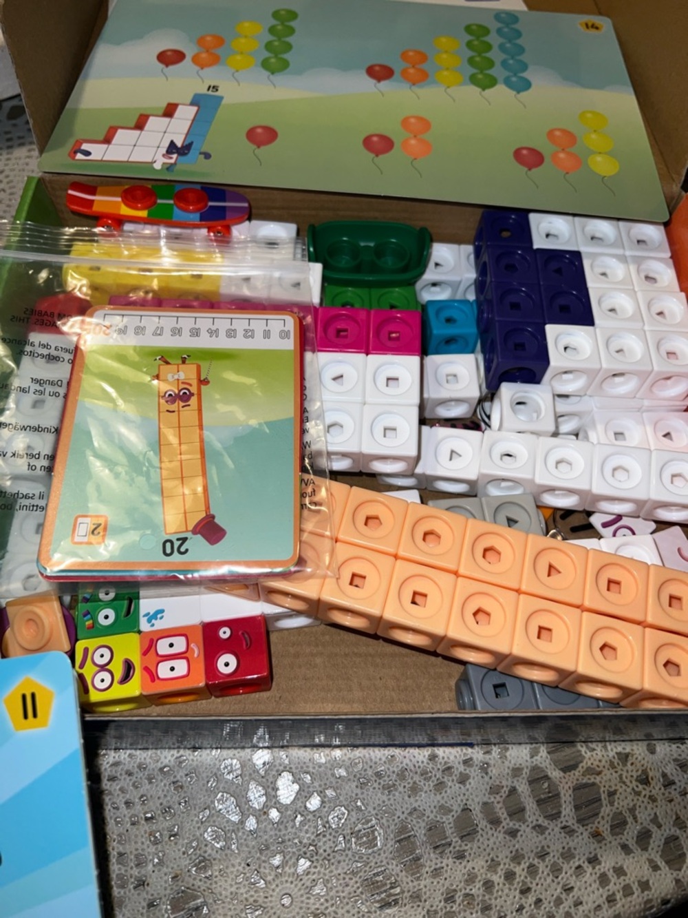 MathLink Cubes 11-20 Activity Set - Blue - Picture 4 of 8